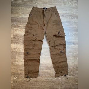 BROWN CARGO PANTS SIZE M